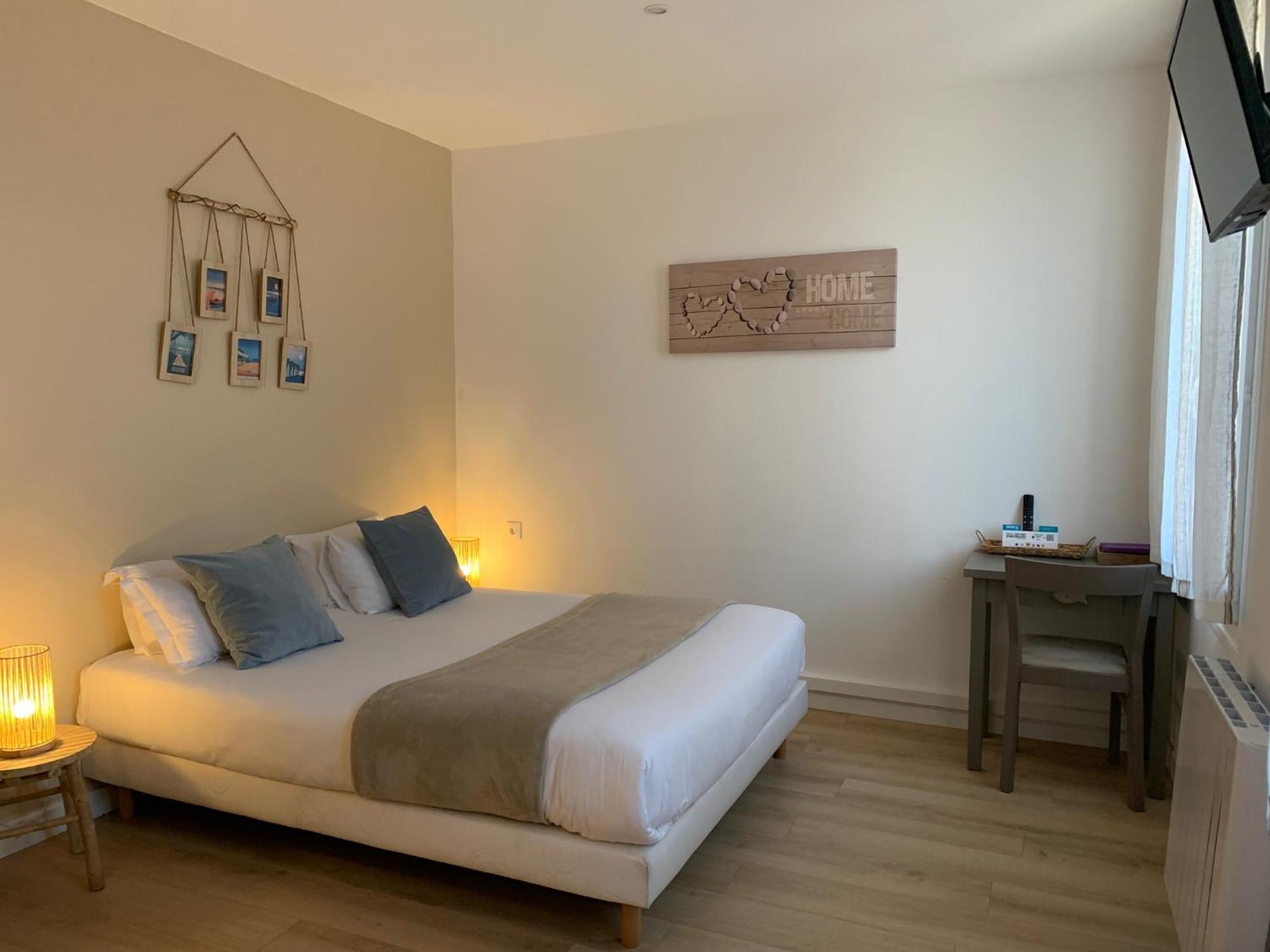 Logis Hotels - Hotel Et Restaurant L'Oceana 랑통 외부 사진